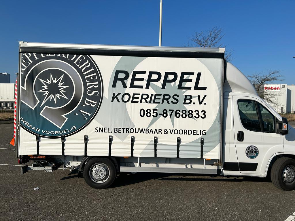 reppel-koeriers-bus